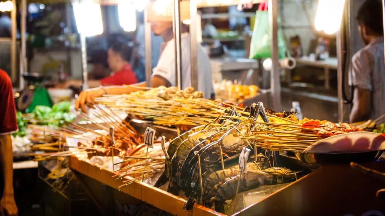 吉隆坡的美食佳肴：街头美食